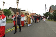 Procesja w drodze do trzeciego ołtarza